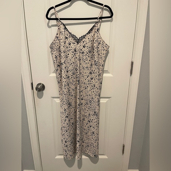 a new day Dresses & Skirts - A New Day Animal Print Lace Slip Dress XL